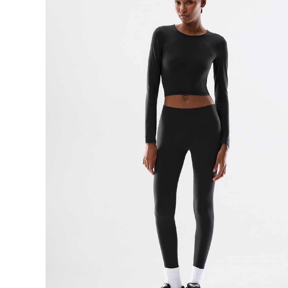 TNA Butter Essential Waist Longsleeve top size S - Picture 7 of 7